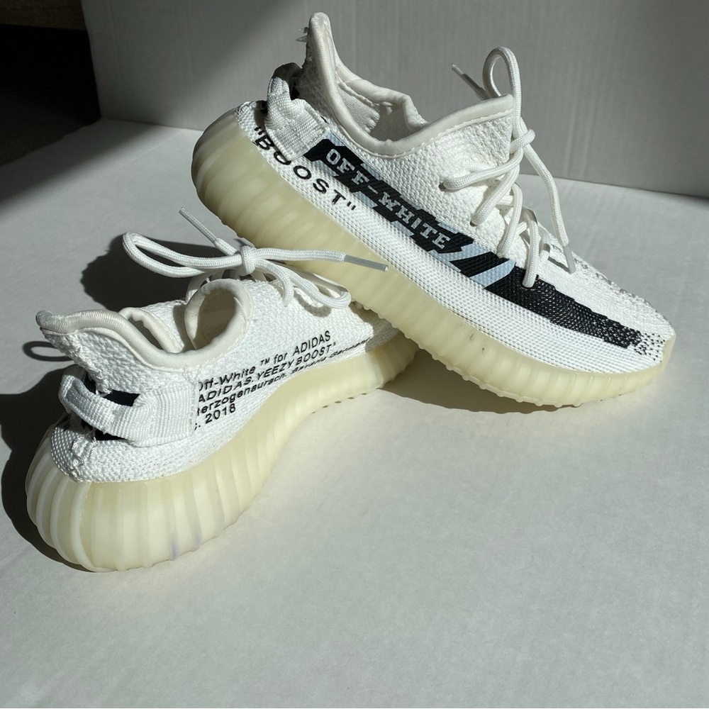 Yeezy Boost Off-White for Adidas size 6.5